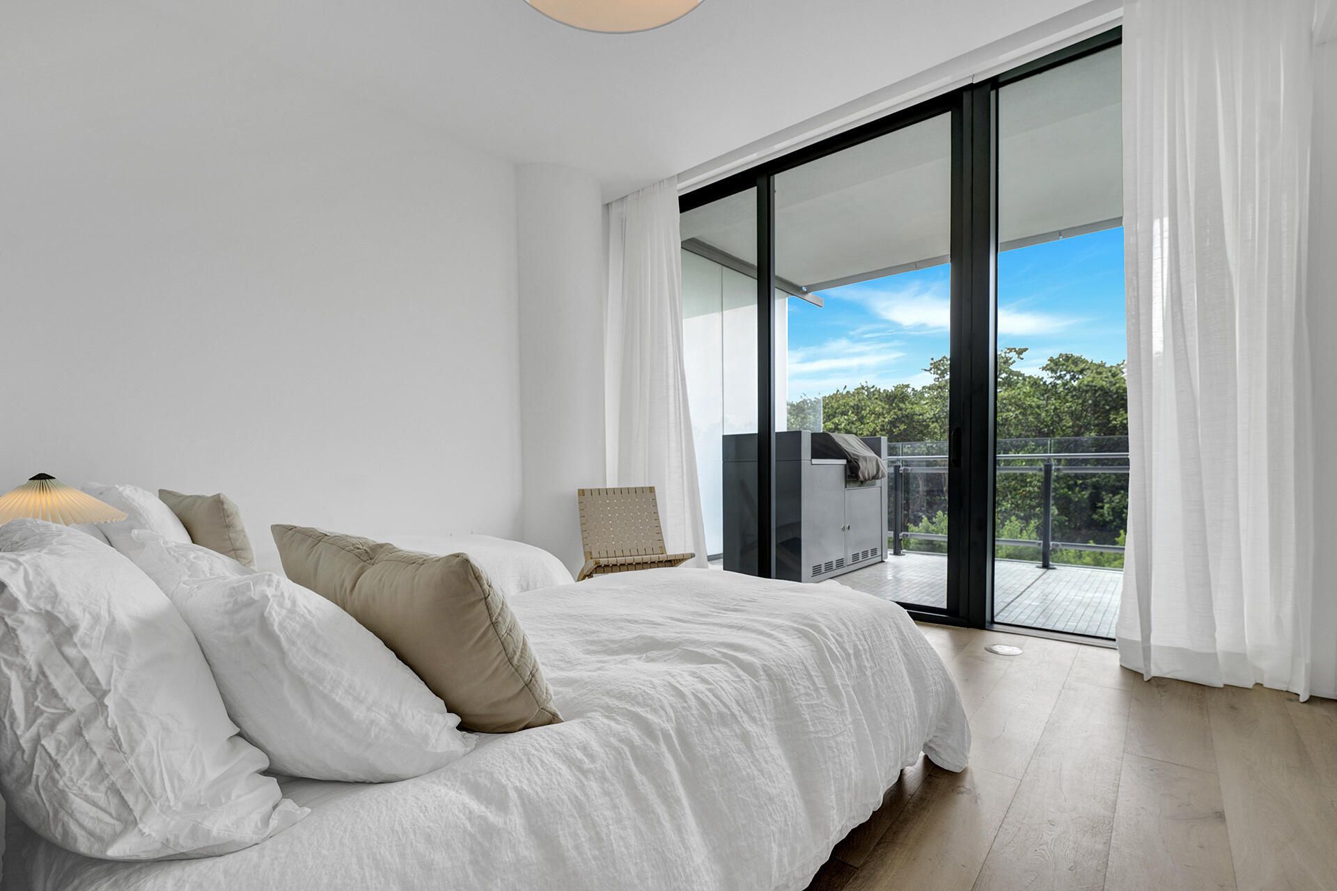 8701 Collins Ave, Unit 304, Miami Beach, FL 33154 Photo