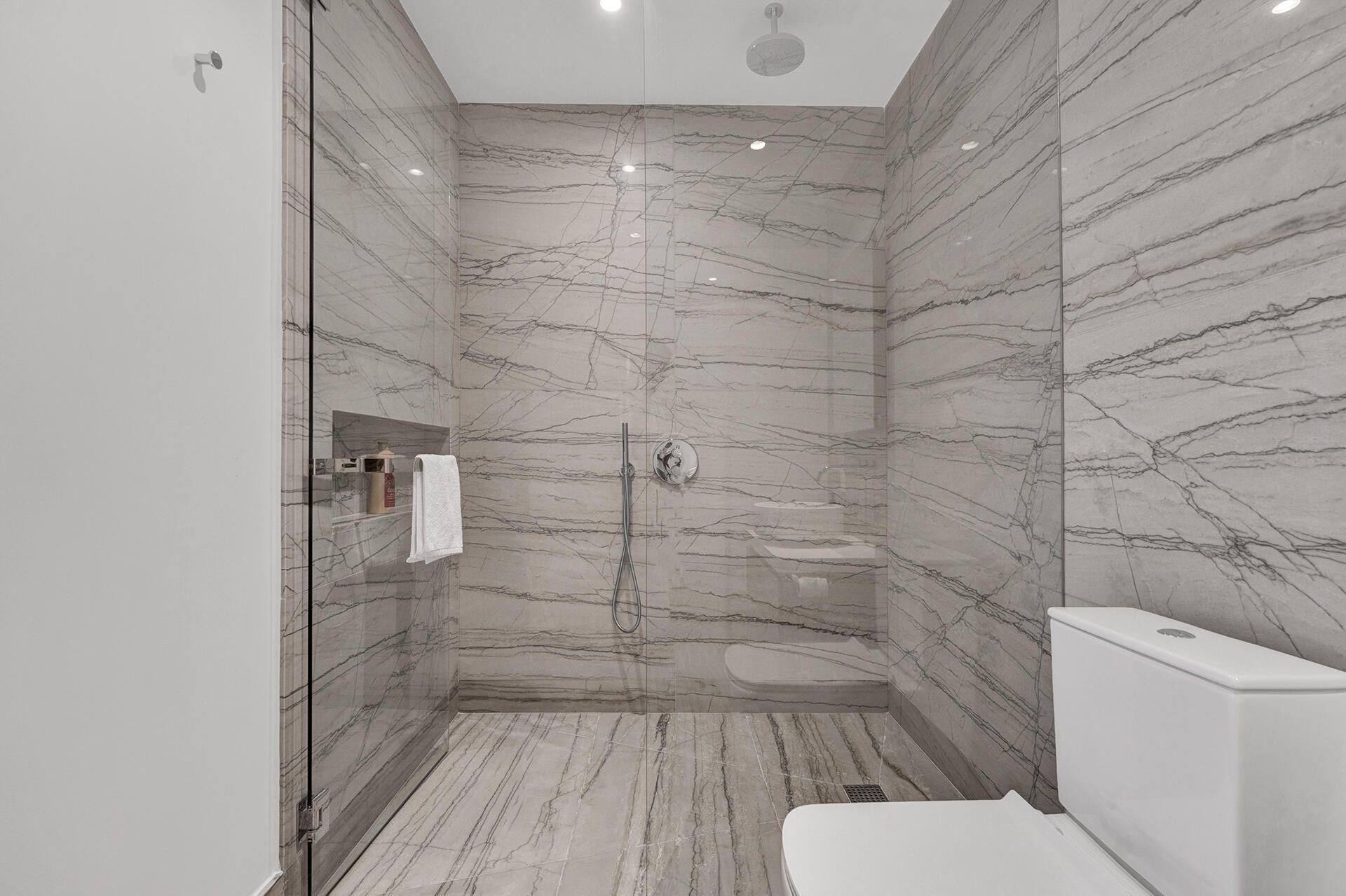 8701 Collins Ave, Unit 304, Miami Beach, FL 33154 Photo