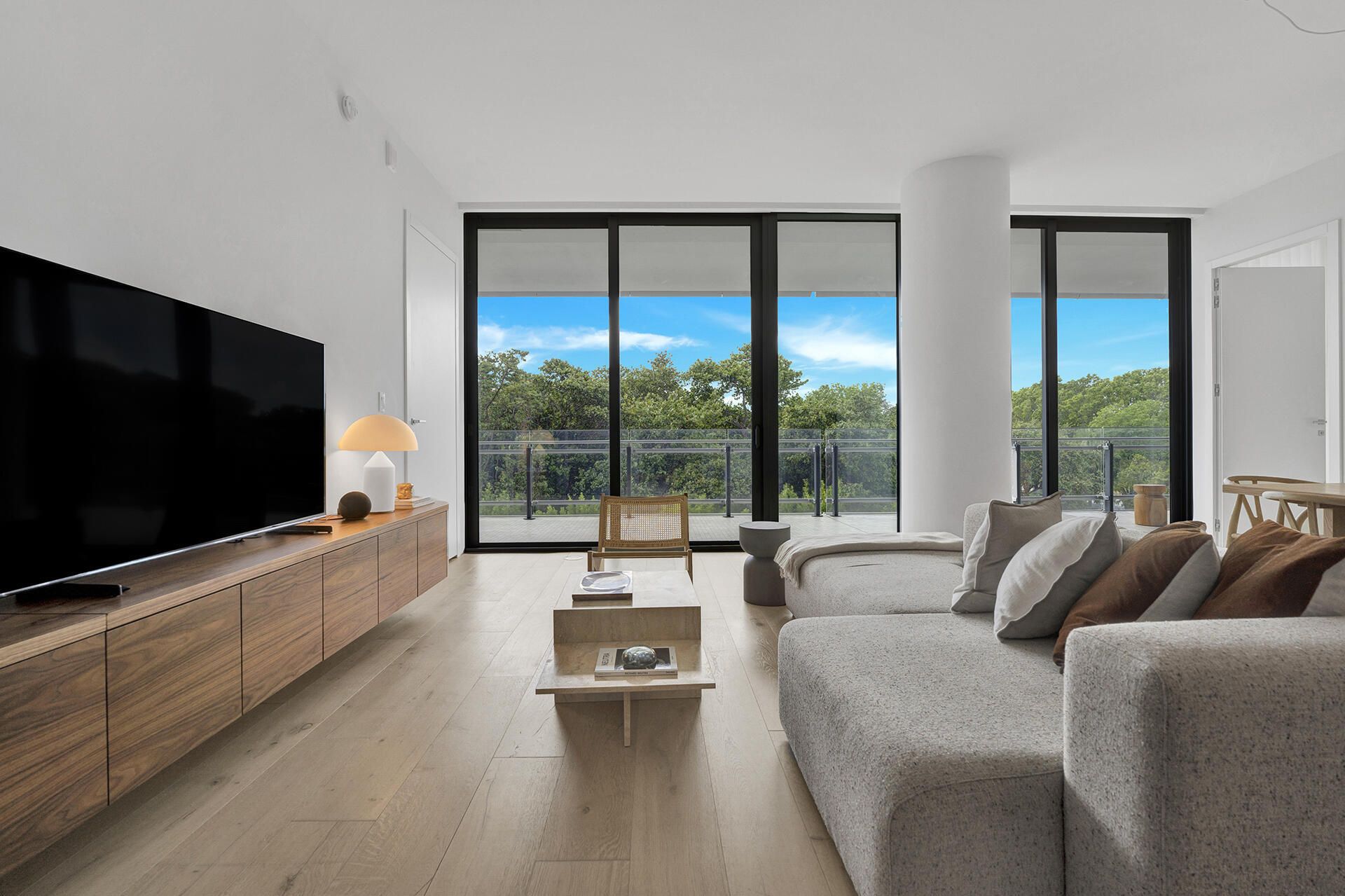8701 Collins Ave, Unit 304, Miami Beach, FL 33154 Photo