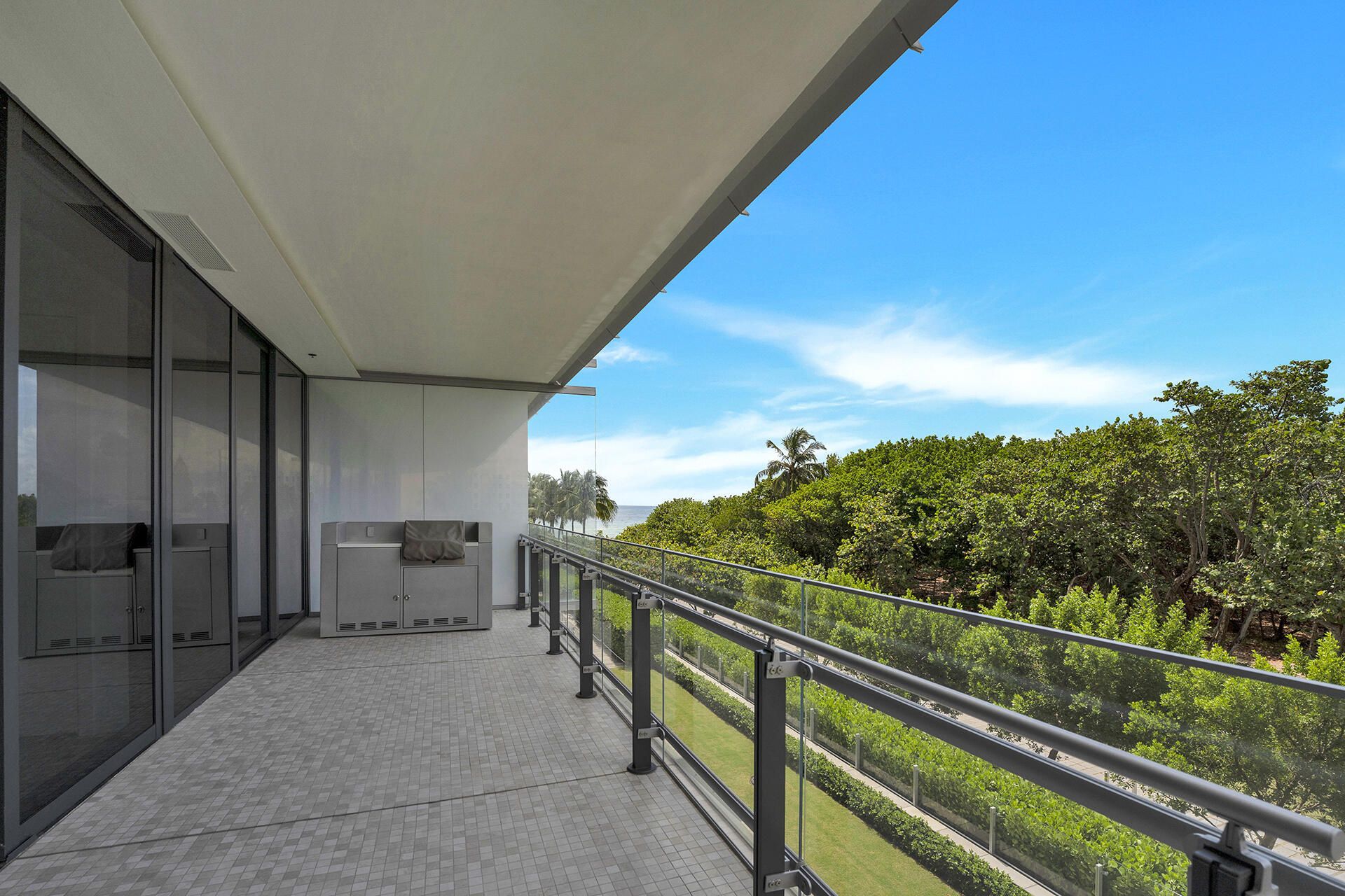 8701 Collins Ave, Unit 304, Miami Beach, FL 33154 Photo