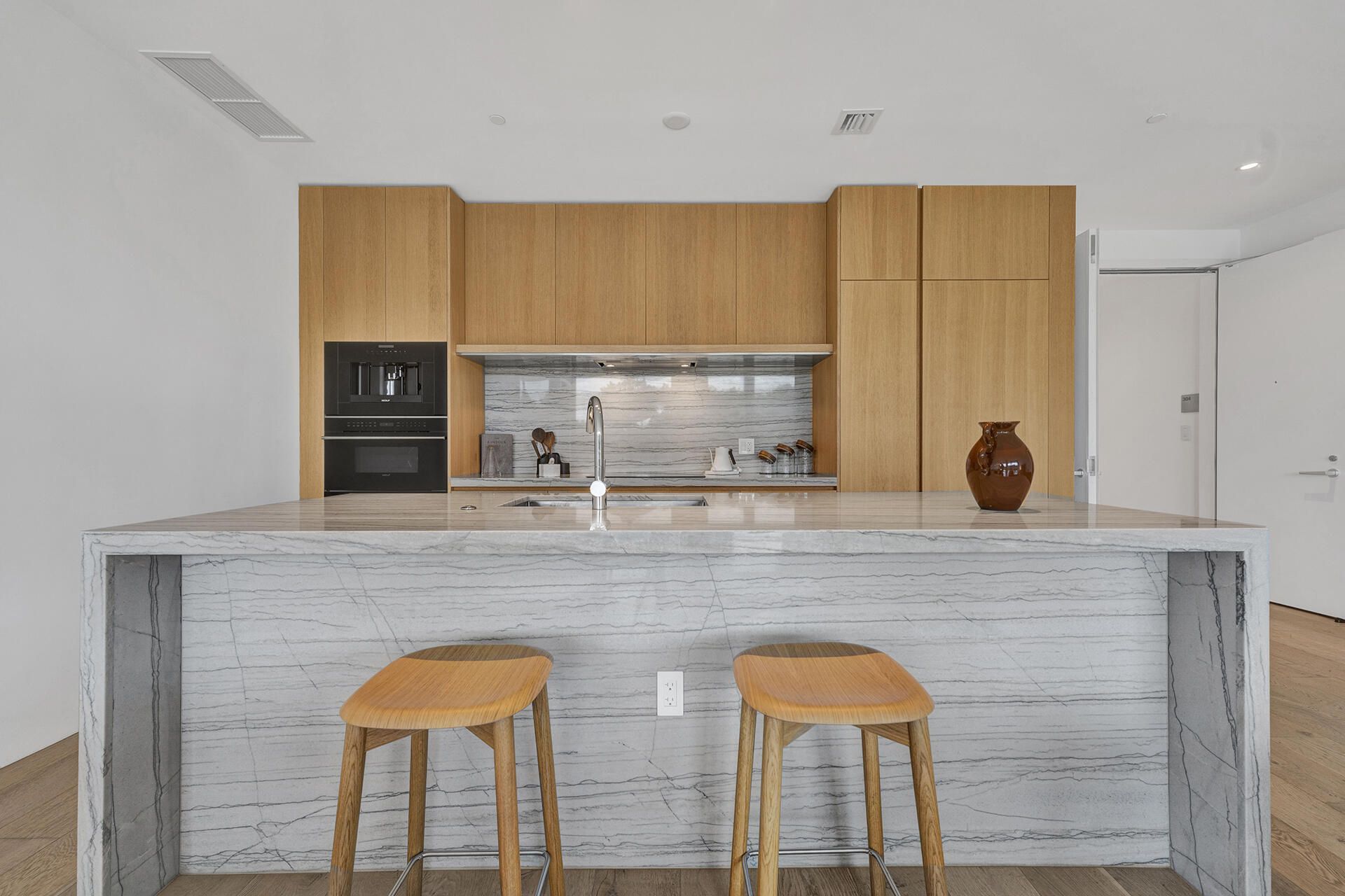 8701 Collins Ave, Unit 304, Miami Beach, FL 33154 Photo