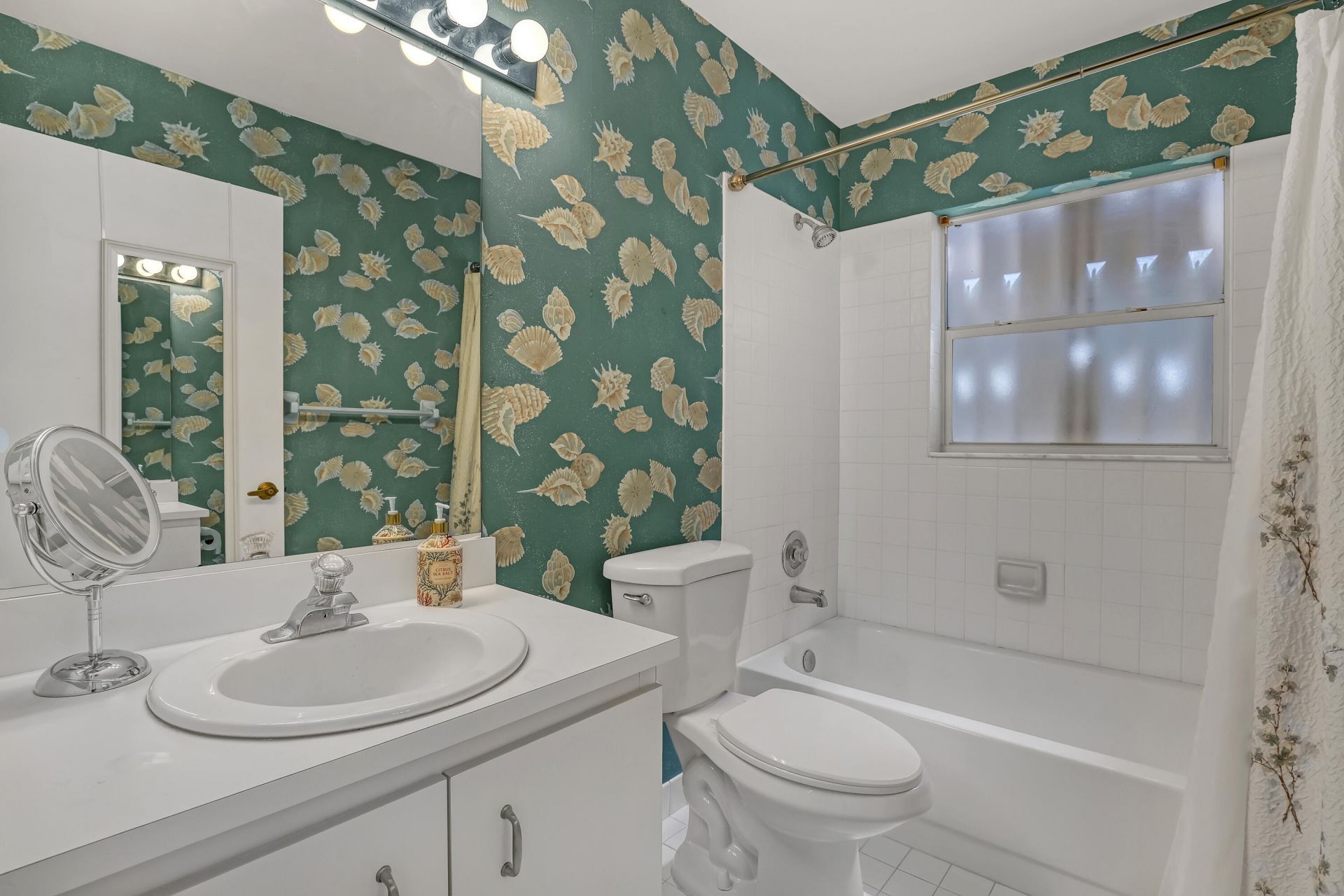 4201 Green Forest Way, Boynton Beach, FL 33436 Photo
