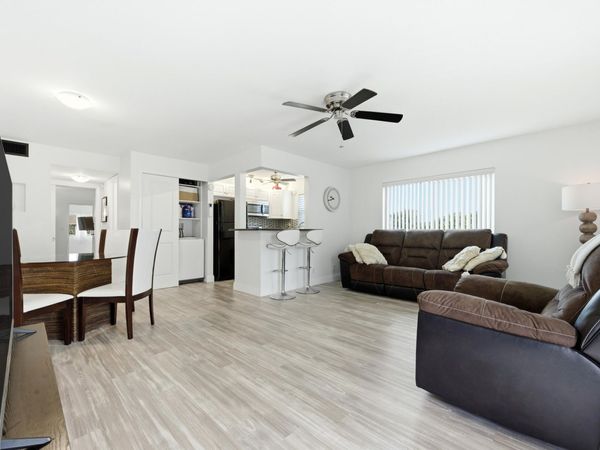 70 Bedford, Unit C, West Palm Beach, FL 33417