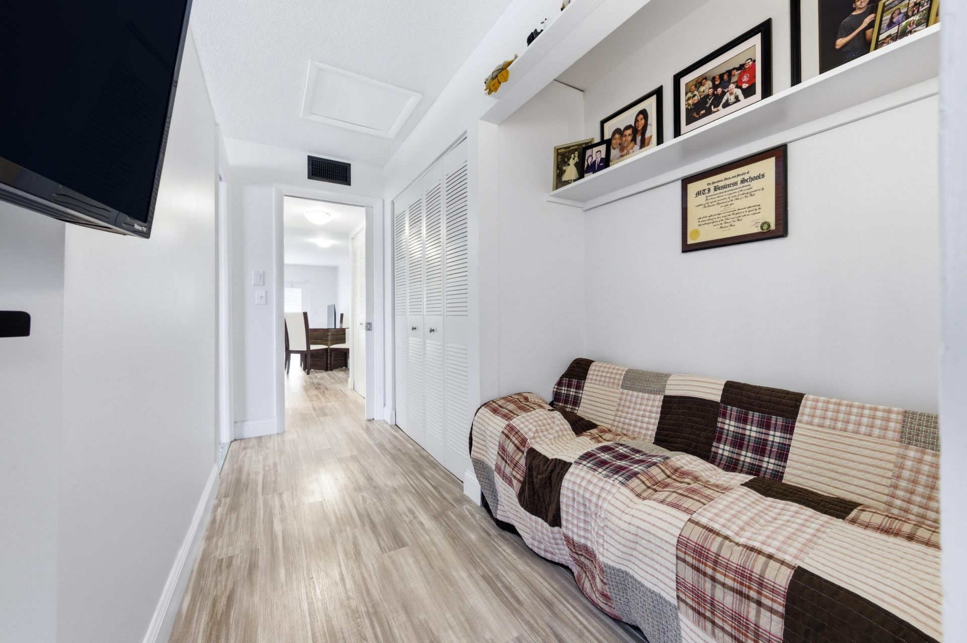 70 Bedford, Unit C, West Palm Beach, FL 33417 Photo