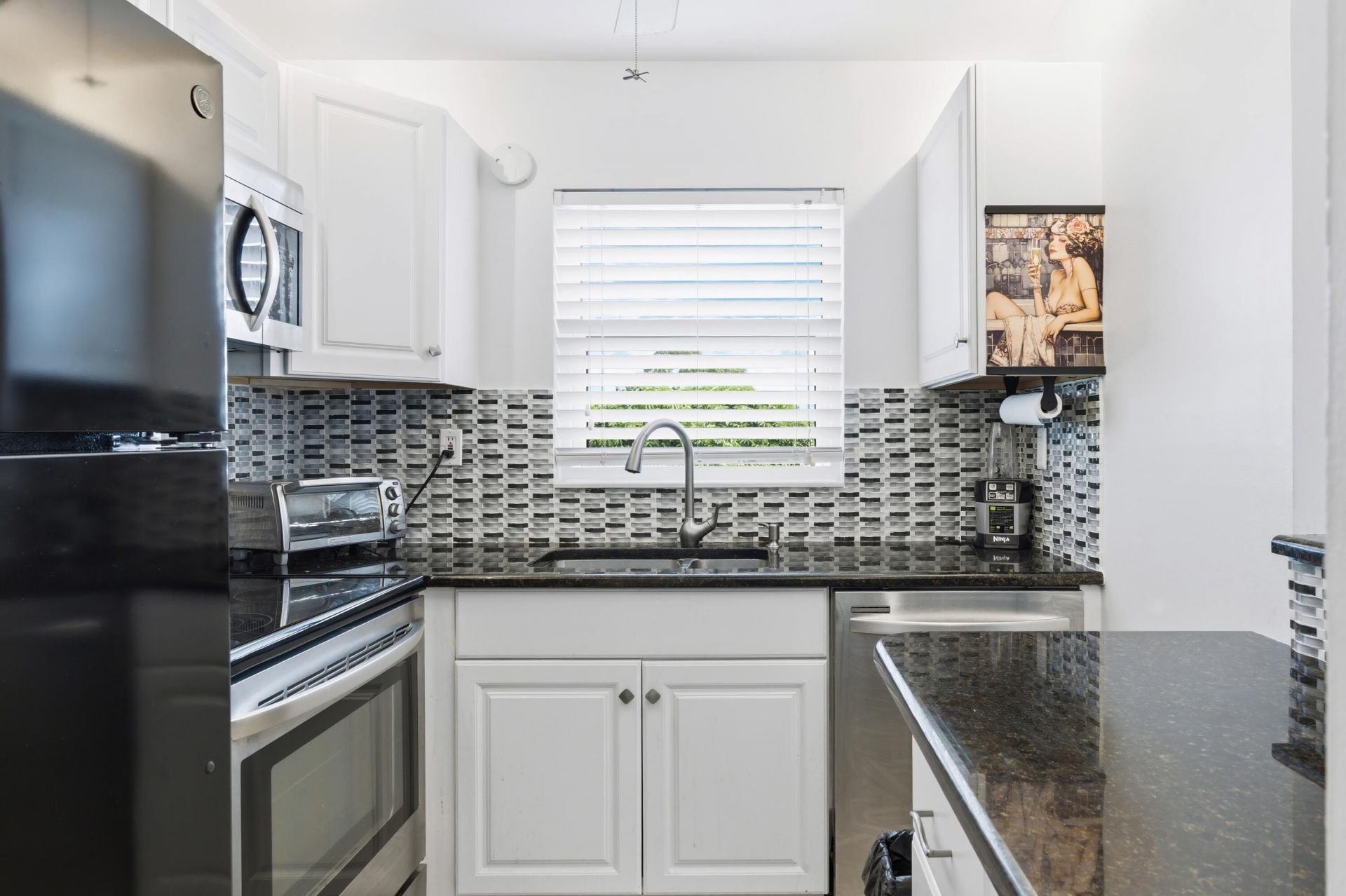 70 Bedford, Unit C, West Palm Beach, FL 33417 Photo