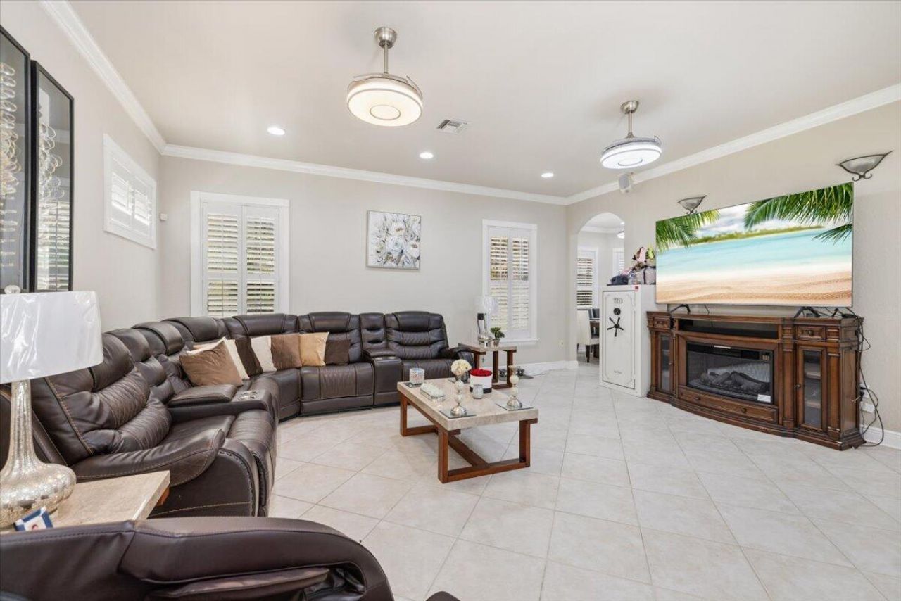 2304 Winding Creek Lane, Fort Pierce, FL 34981 Photo