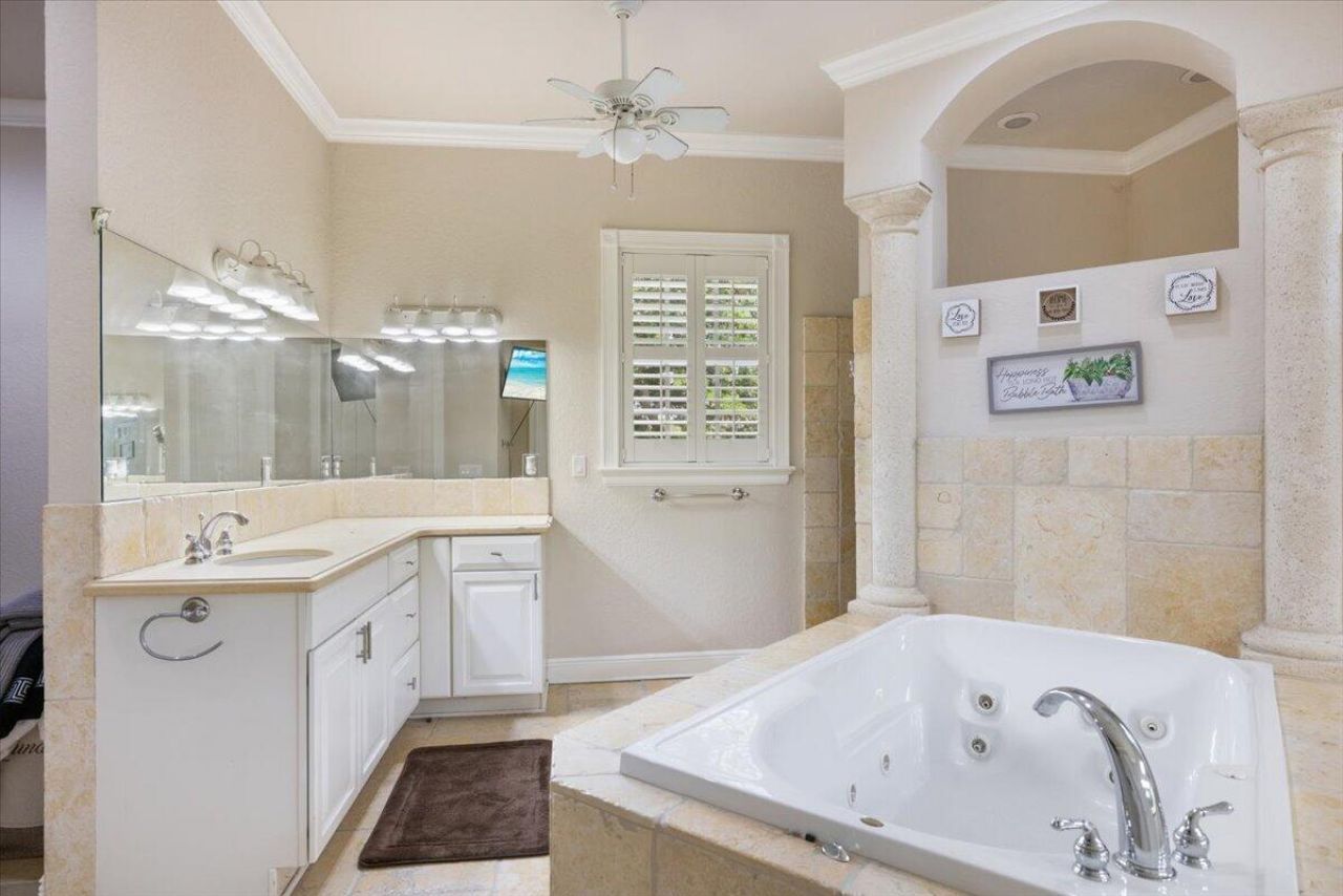 2304 Winding Creek Lane, Fort Pierce, FL 34981 Photo