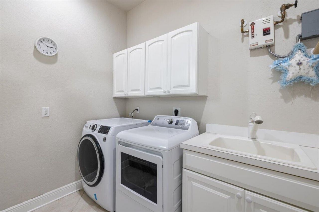 2304 Winding Creek Lane, Fort Pierce, FL 34981 Photo
