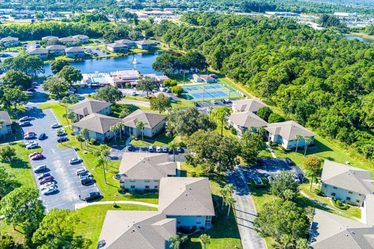 28 Lake Vista Trail, Unit 105, Port Saint Lucie, FL 34952 Photo