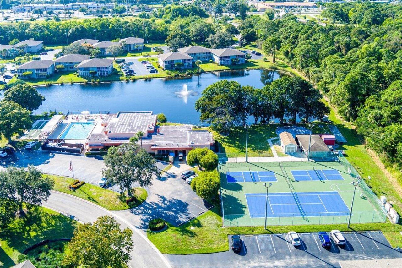 28 Lake Vista Trail, Unit 105, Port Saint Lucie, FL 34952 Photo