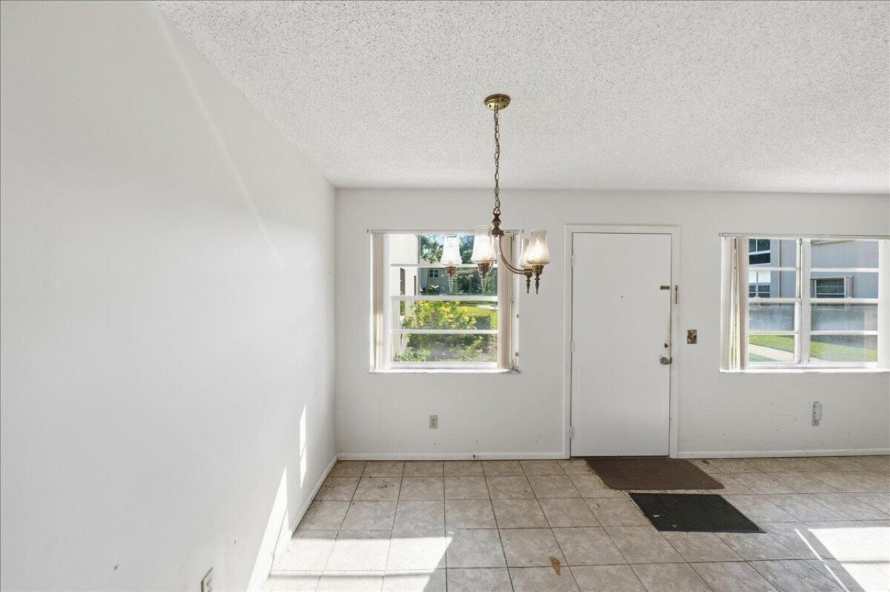 28 Lake Vista Trail, Unit 105, Port Saint Lucie, FL 34952 Photo