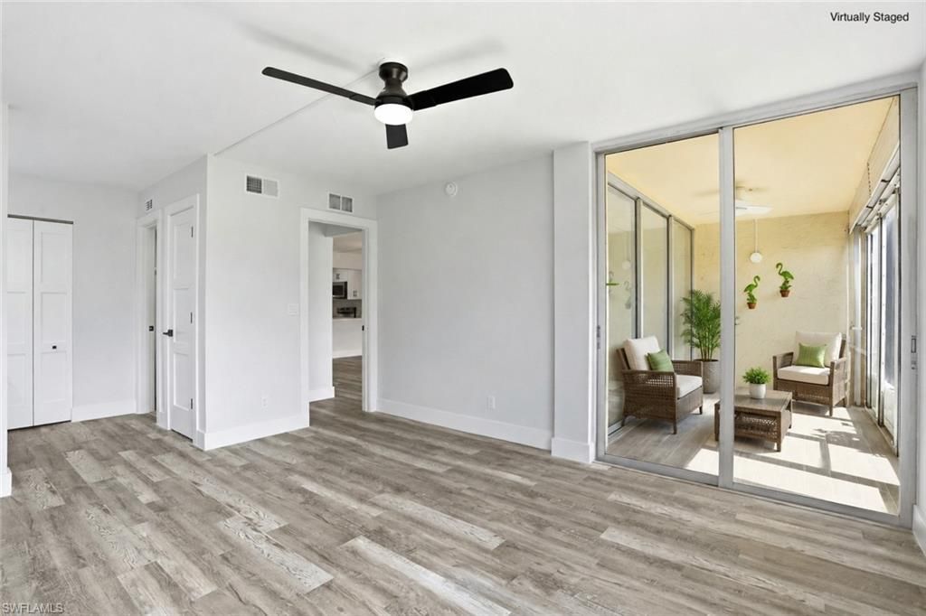 1085 Forest Lakes Dr, Unit 8102, Naples, FL 34105 Photo