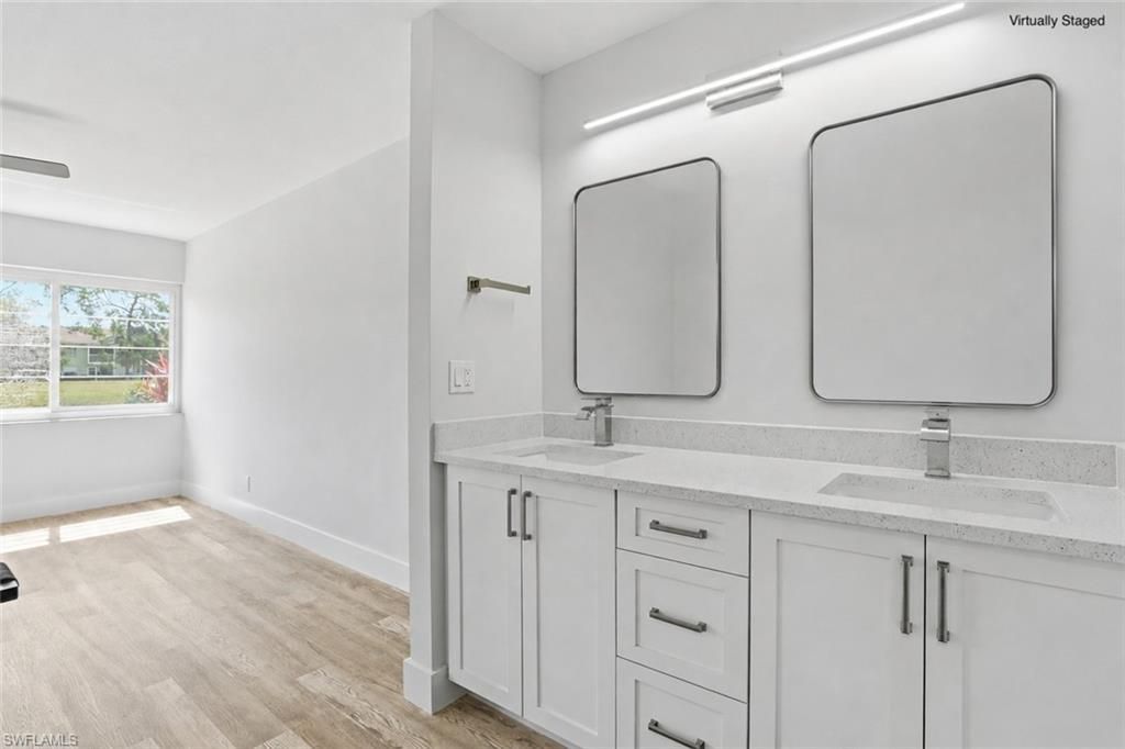 1085 Forest Lakes Dr, Unit 8102, Naples, FL 34105 Photo
