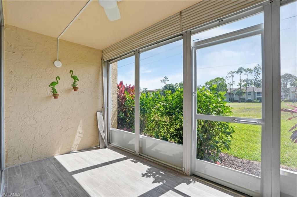 1085 Forest Lakes Dr, Unit 8102, Naples, FL 34105 Photo