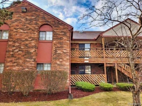 34919 Hamilton Drive, Fraser, MI 48026