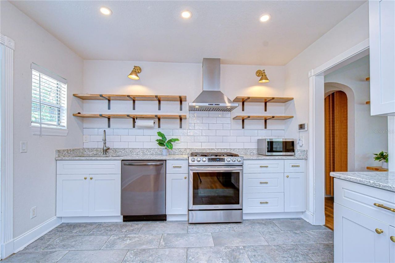 3653 2nd Avenue N, Saint Petersburg, FL 33713 Photo