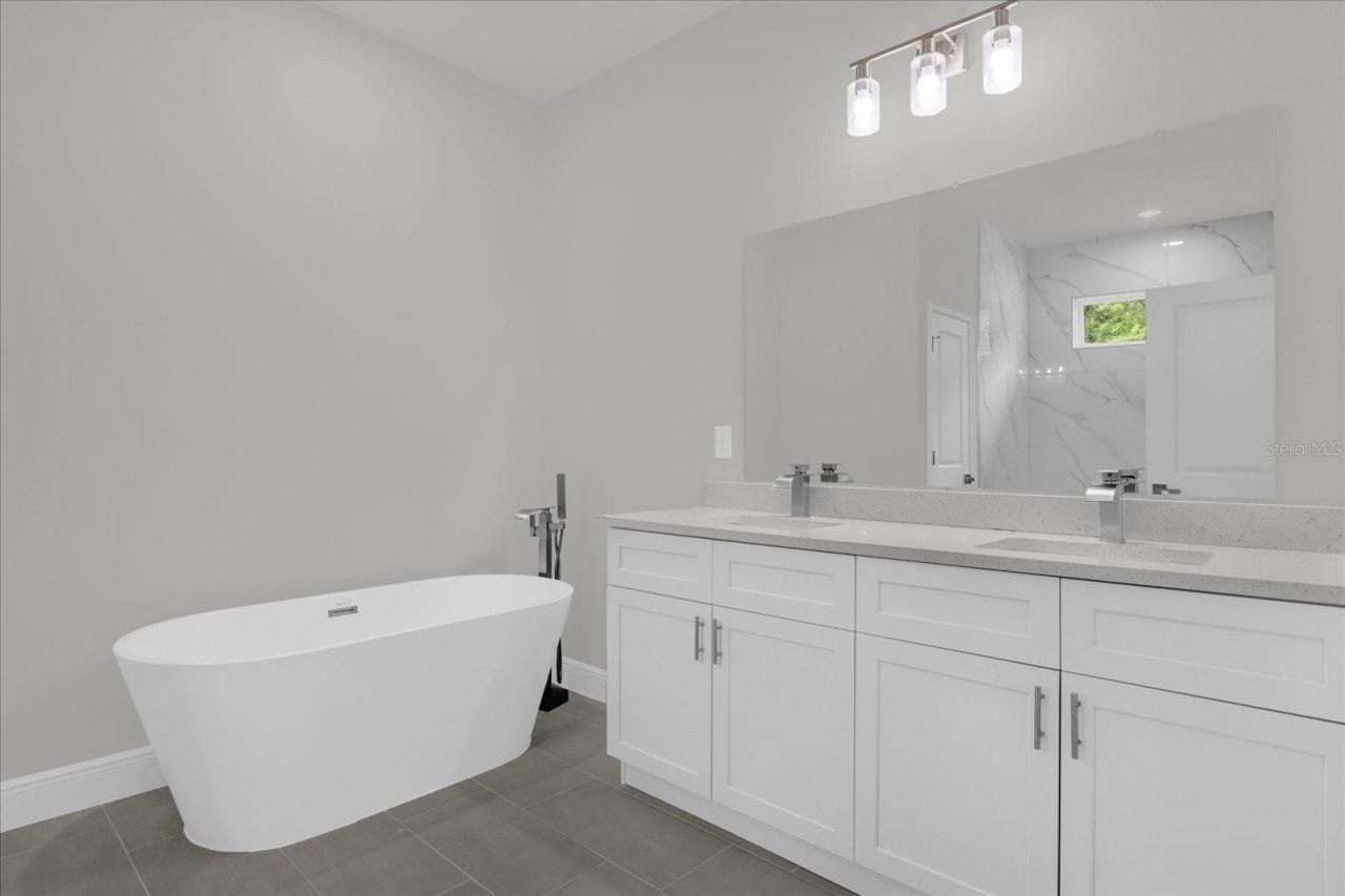 1233 W Shady Lane, Dunnellon, FL 34434 Photo