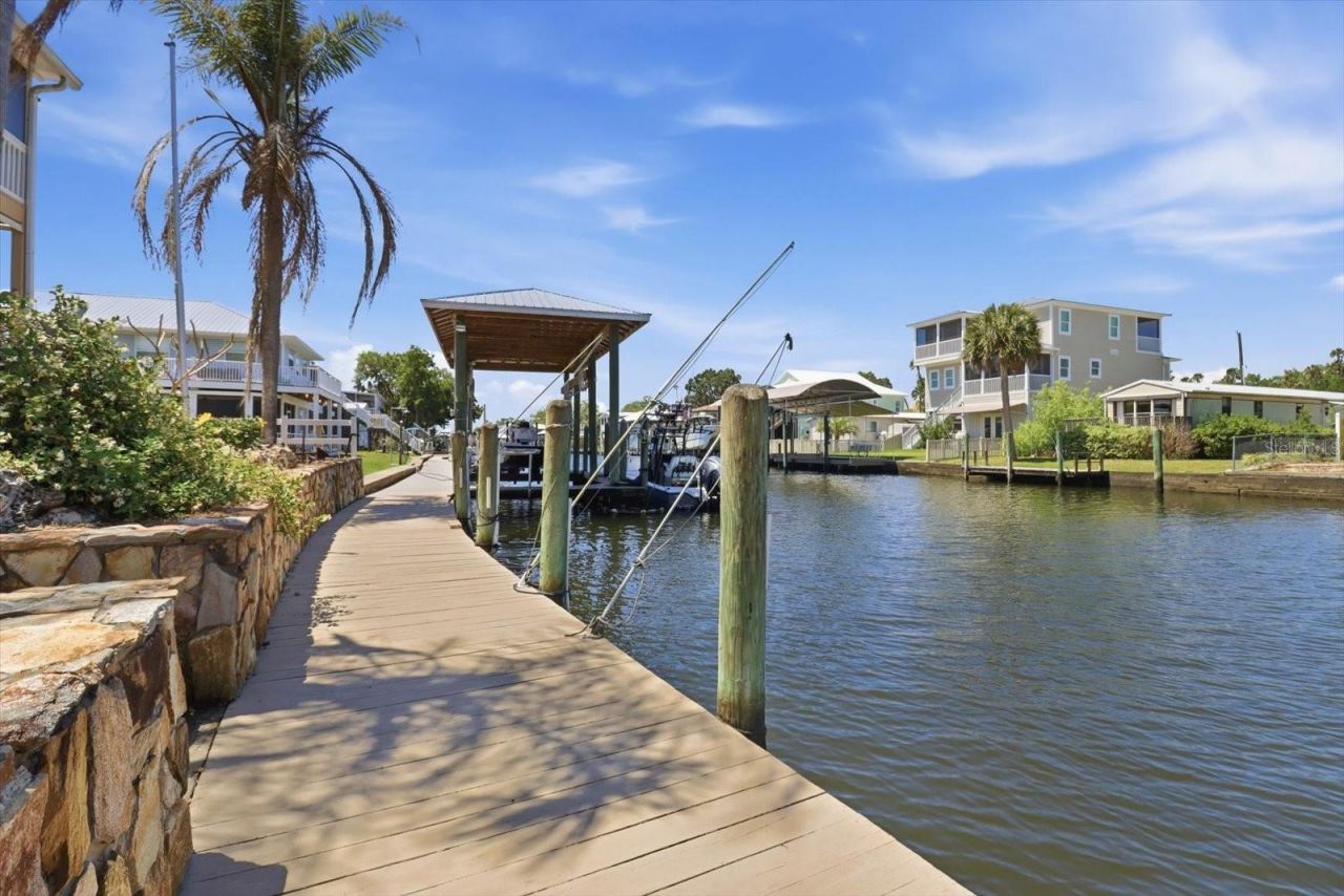 2882 N Comanche Point, Crystal River, FL 34429 Photo