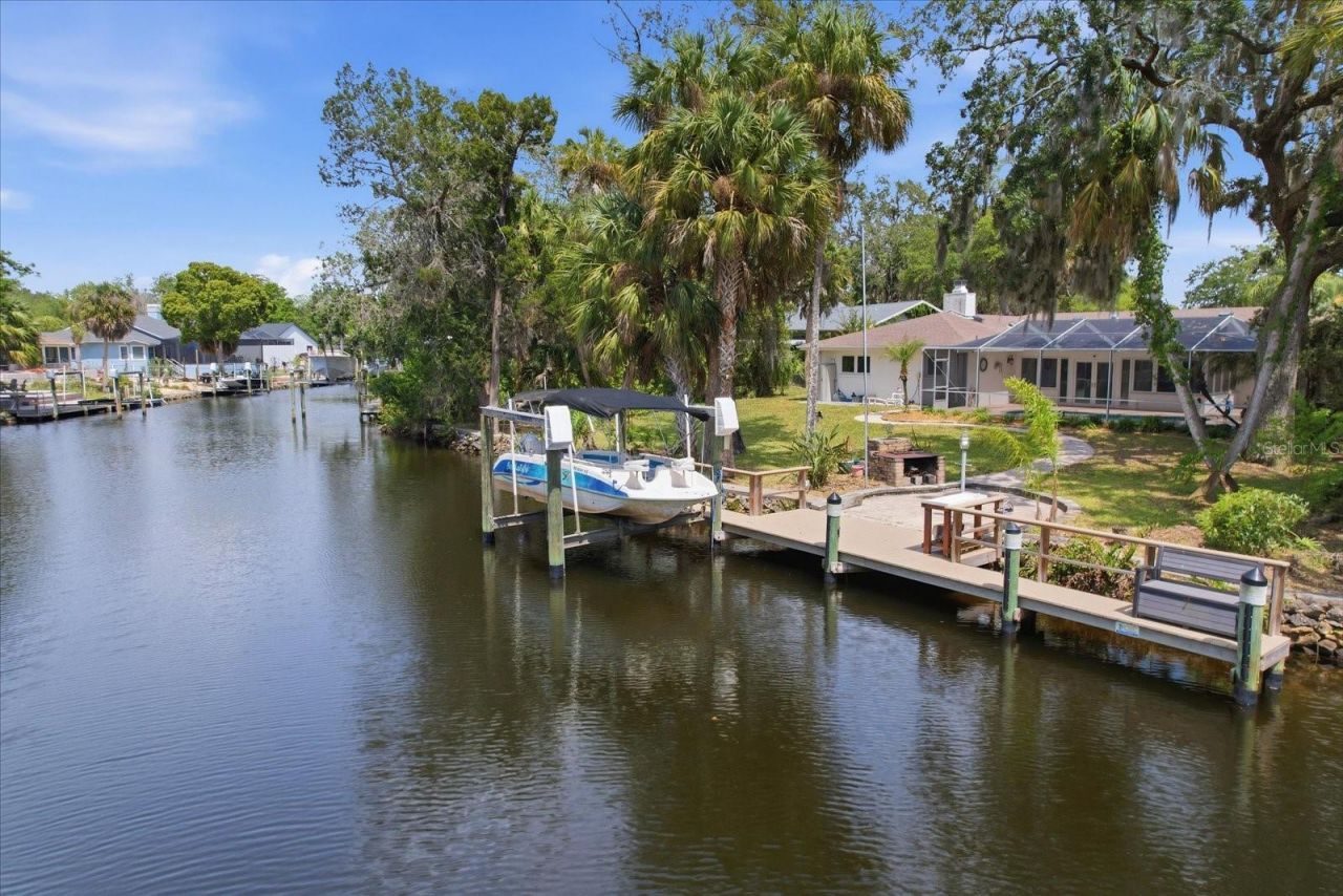 2882 N Comanche Point, Crystal River, FL 34429 Photo