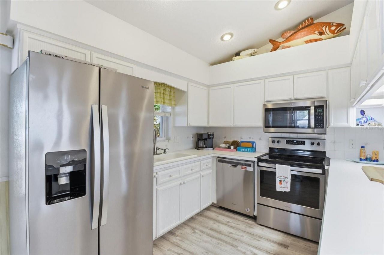 2882 N Comanche Point, Crystal River, FL 34429 Photo