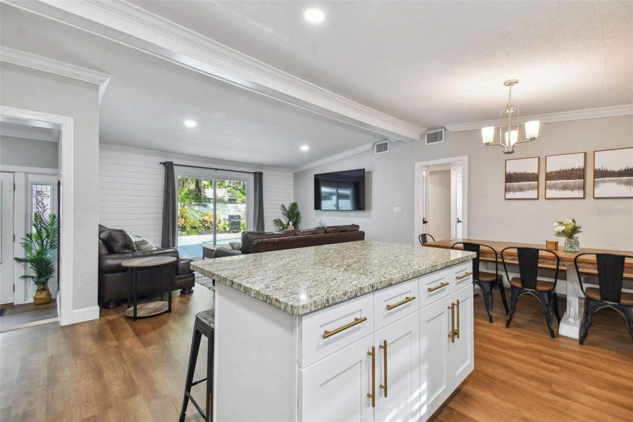 414 Joyce Avenue, Temple Terrace, FL 33617 Photo