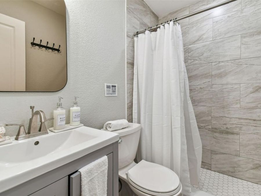 Property Image 59
