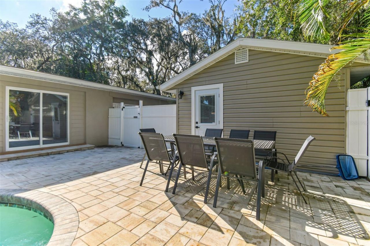 414 Joyce Avenue, Temple Terrace, FL 33617 Photo