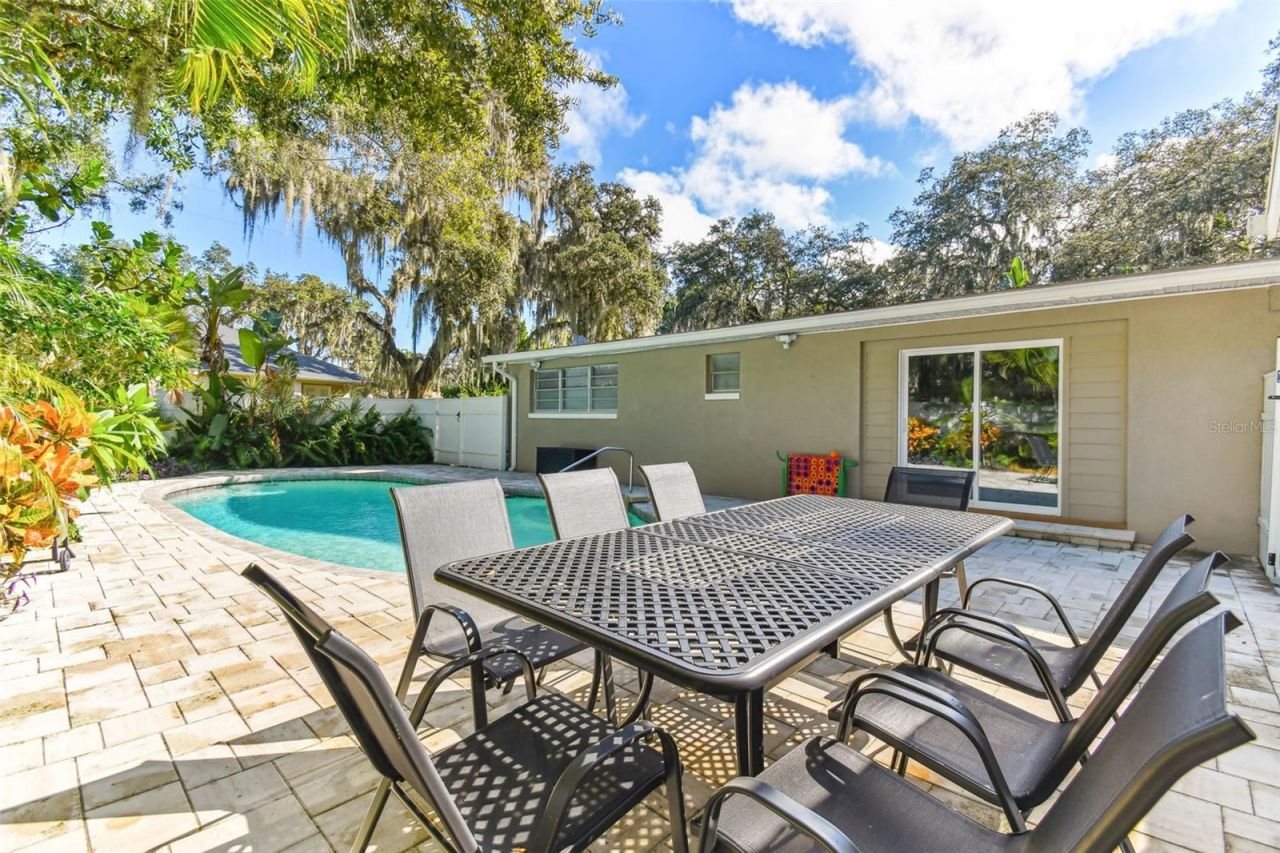414 Joyce Avenue, Temple Terrace, FL 33617 Photo