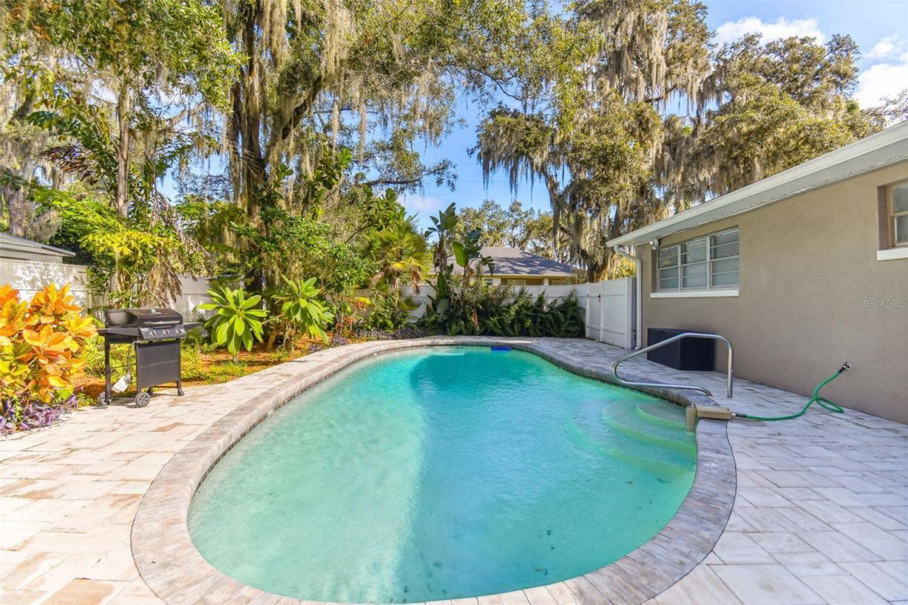 414 Joyce Avenue, Temple Terrace, FL 33617 Photo