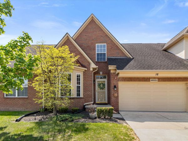 48551 Oak Bridge Drive, Canton, MI 48188