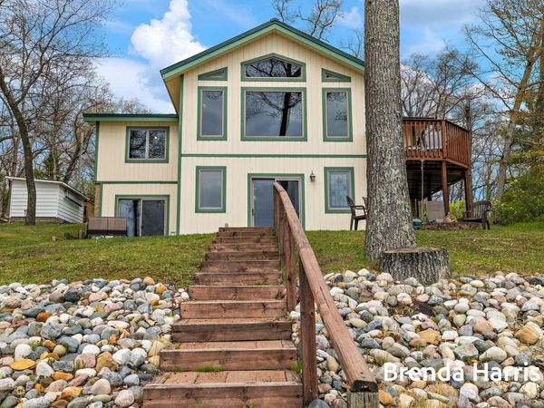 7975 E Lake Road, Twin Lake, MI 49457