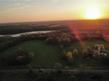 5050 SW O Highway, Trimble, MO 64492