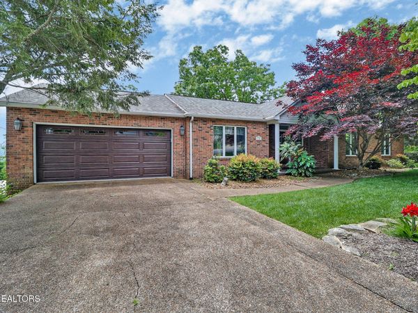 116 Sugarbush Circle, Crossville, TN 38558
