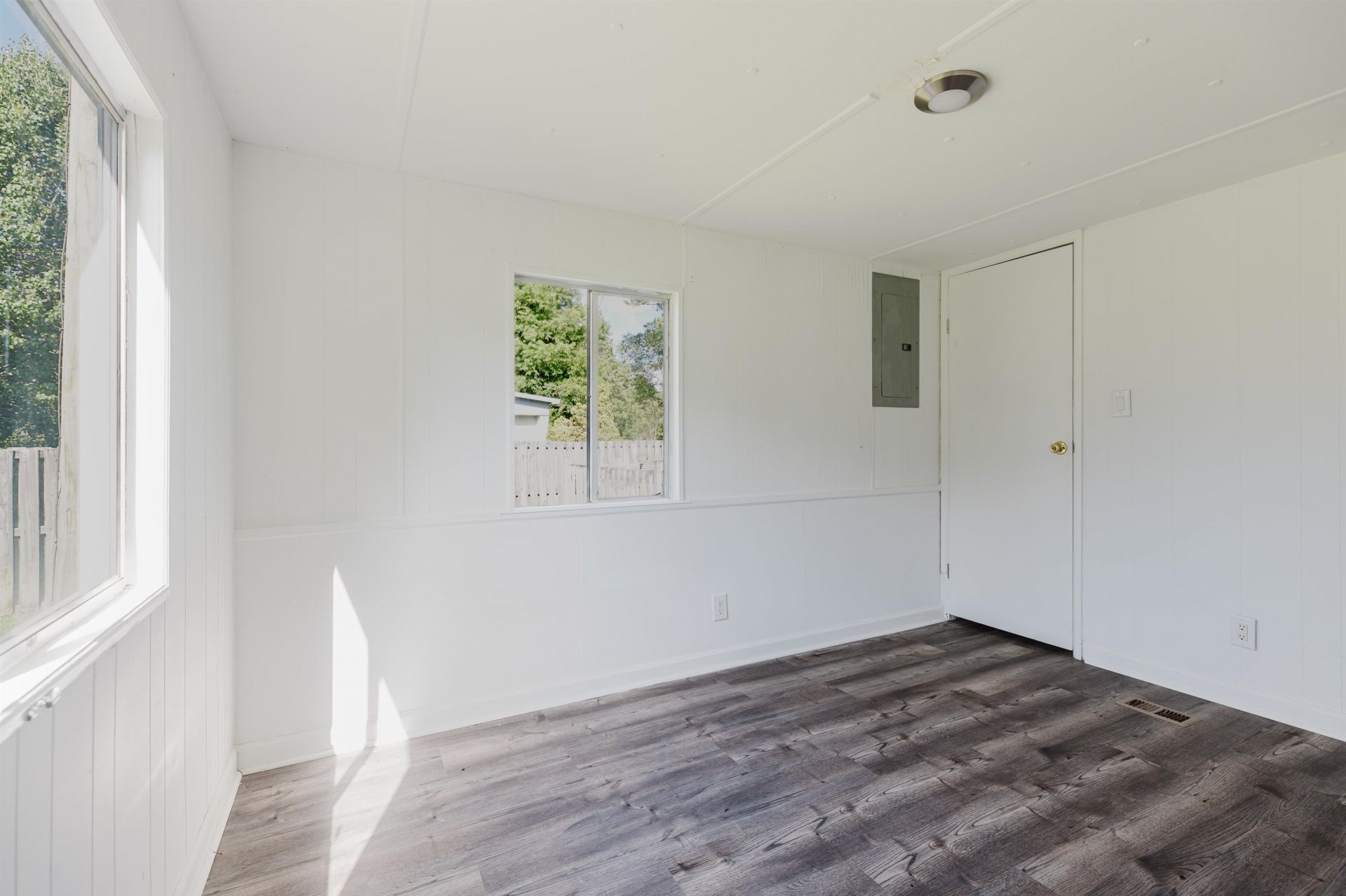 1815 Cactus Dr. Photo 13