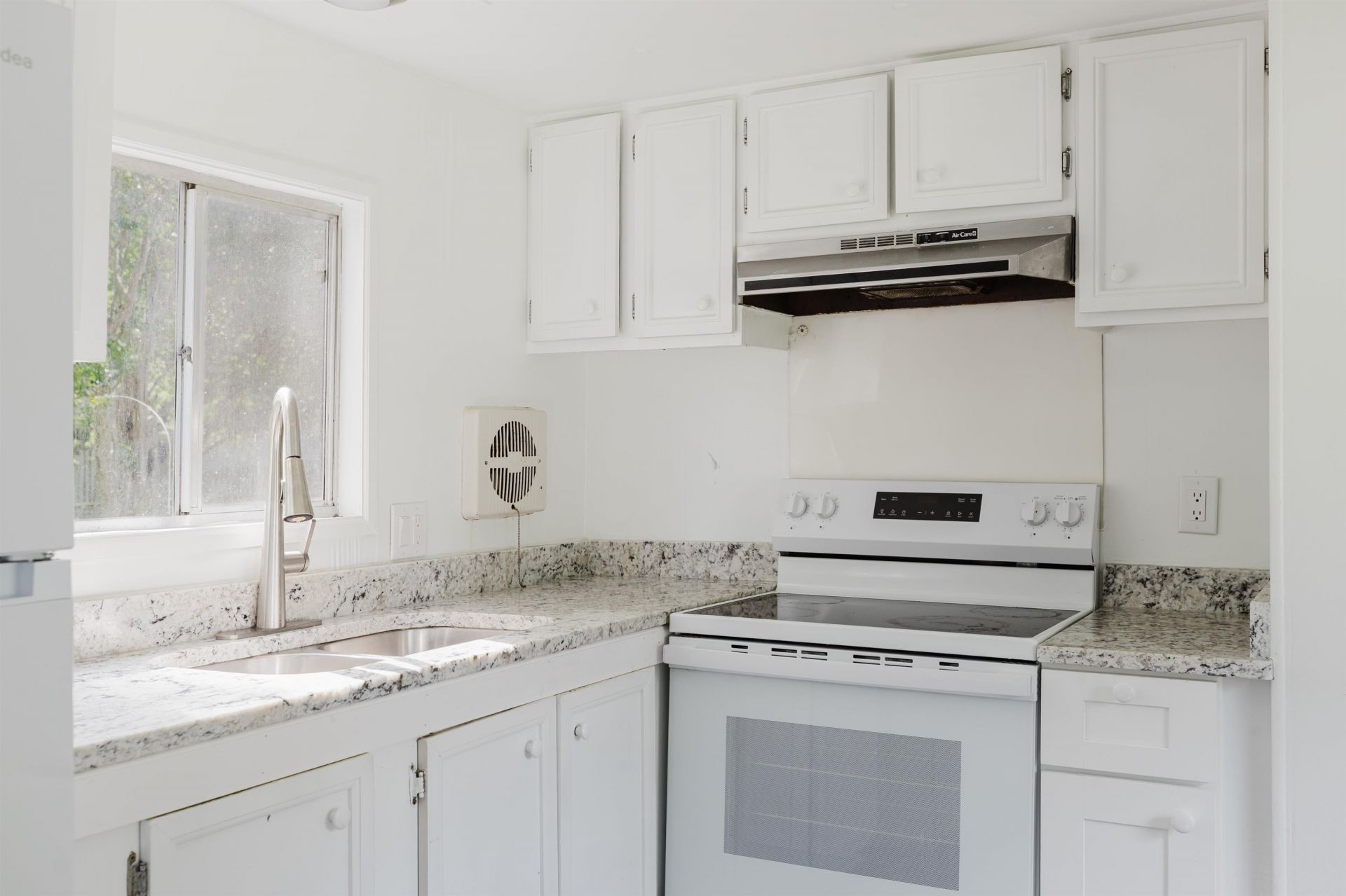 1815 Cactus Dr. Photo 17