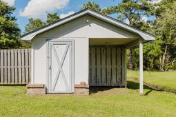 1815 Cactus Dr. photo 4