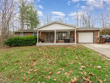 15 Oakwood Court, Carrolton, KY 41008