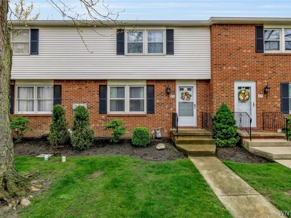 275 Wimbledon Court , Buffalo, NY 14224