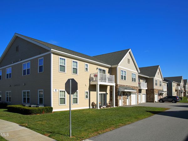 60 Weibel Avenue, Unit 2FL101, Saratoga Springs, NY 12866