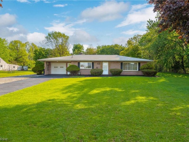 3719 Long, Avon, OH 44011 Photo 1