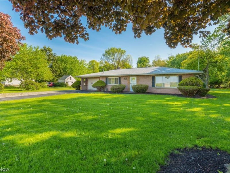 3719 Long, Avon, OH 44011 Photo 2