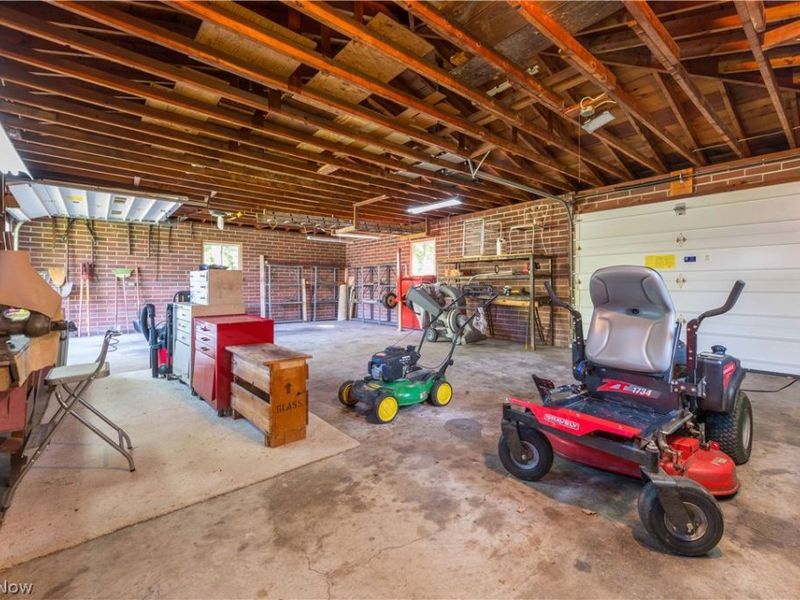 3719 Long, Avon, OH 44011 Photo 36