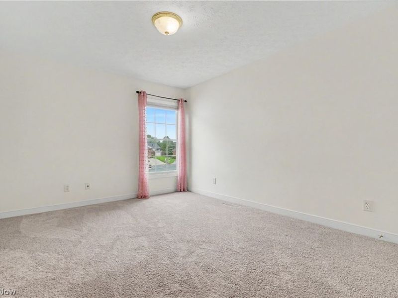 1257 Muchney Circle, Akron, OH 44312 Photo 33