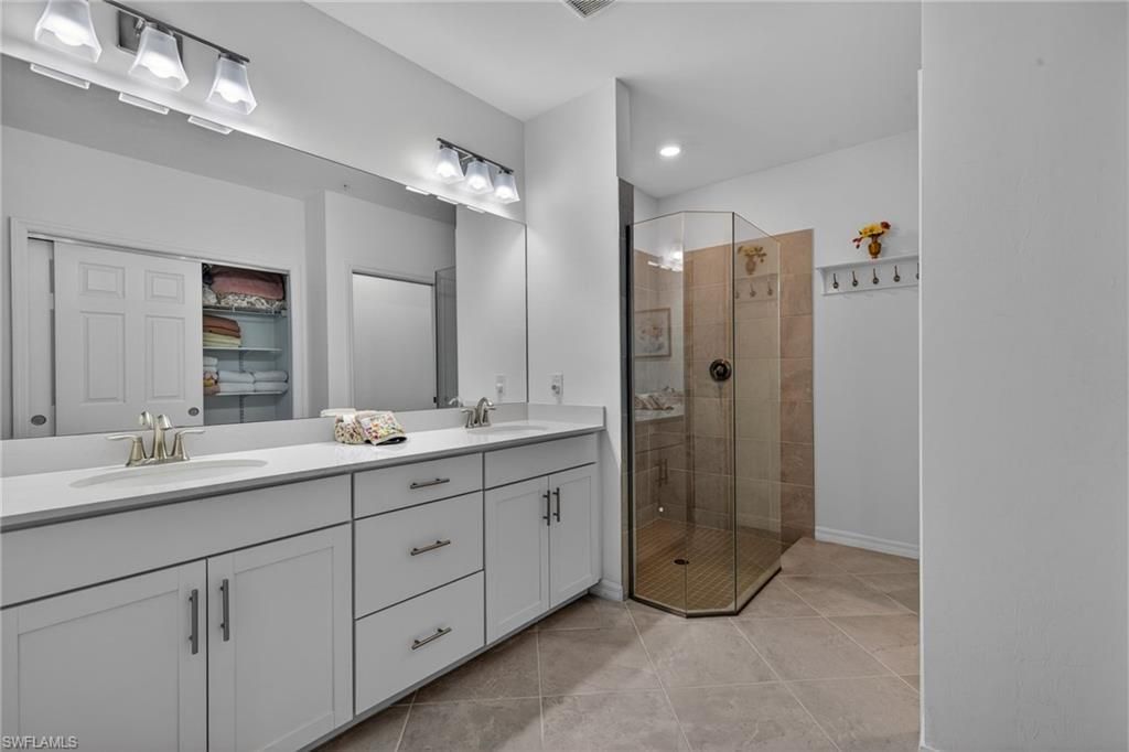 12050 Santaluz Dr, Unit 101, Fort Myers, FL 33913 Photo