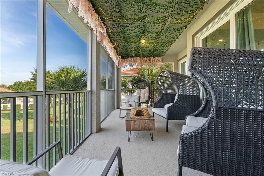 12050 Santaluz Dr, Unit 202, Fort Myers, FL 33913 Photo