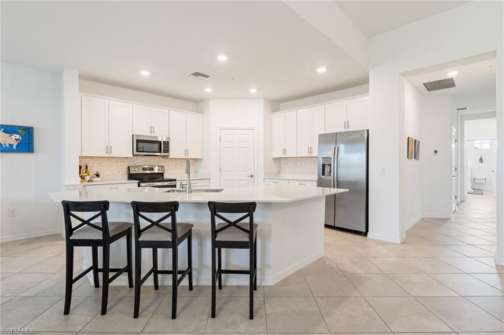 12050 Santaluz Dr, Unit 202, Fort Myers, FL 33913 Photo