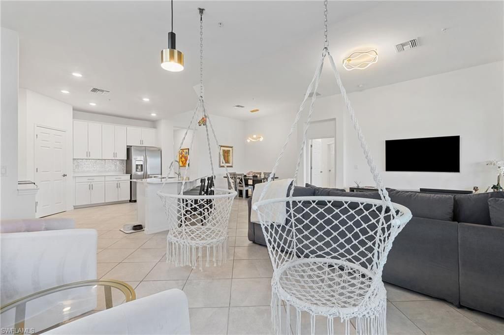 12050 Santaluz Dr, Unit 202, Fort Myers, FL 33913 Photo