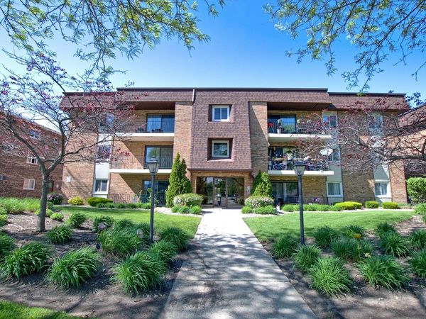 8924 W 140th Street , Unit 303, Orland Park, IL 60462