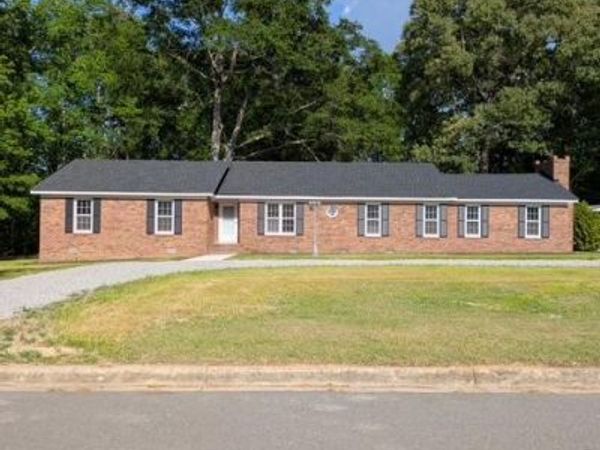 503 Castleton Drive, Hertford, NC 27944