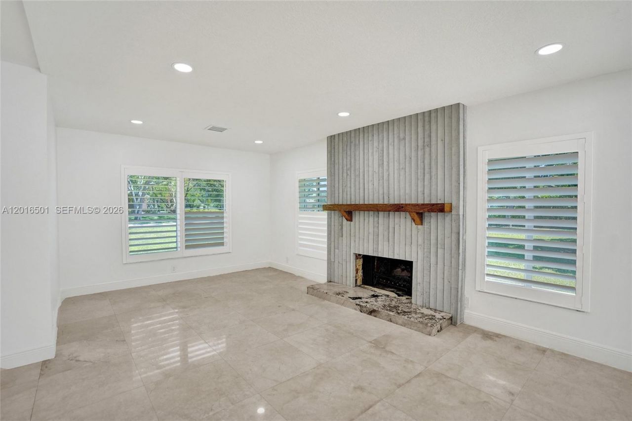 4024 Frances Dr , Delray Beach, FL 33445 Photo